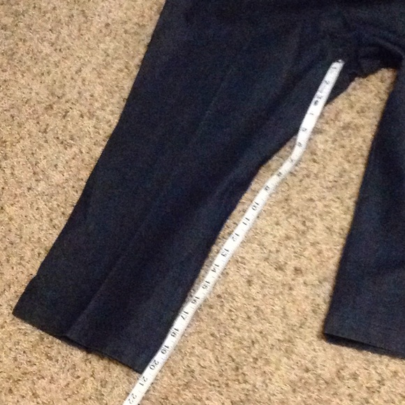 NWT Dressy Denim Capris - Picture 4 of 8